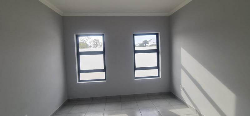 3 Bedroom Property for Sale in Sandy Point Western Cape